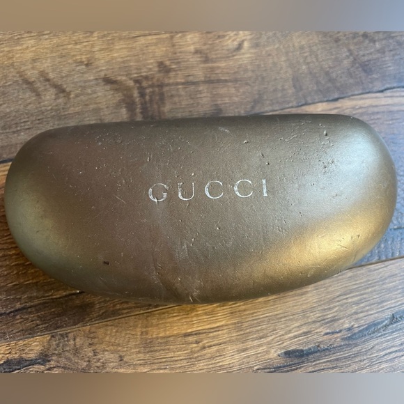 💗 Gucci 💗 Sunglasses Case🩷 - Picture 1 of 2